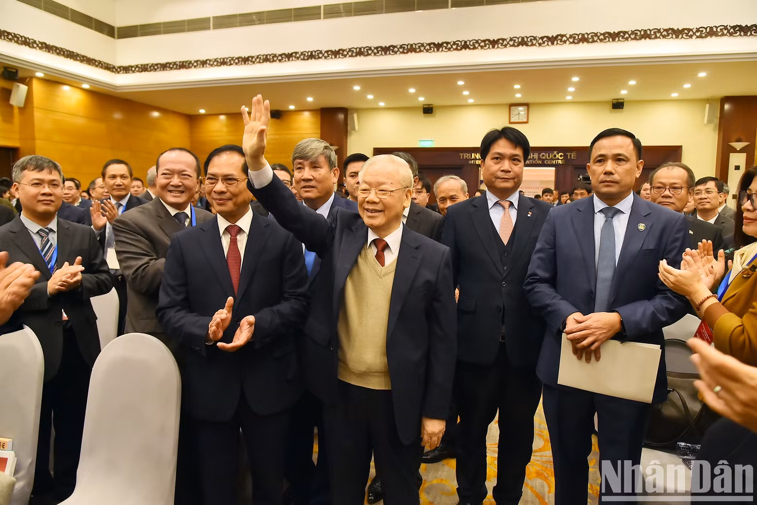 Party General Secretary Nguyen Phu Trong attends the 32nd National Diplomatic Conference.
