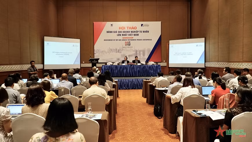 Overview of a workshop held in Hanoi on August 31 to annouce the top 500 Vietnamese private enterprises (VPE500) (Photo: qdnd.vn) Overview of a workshop held in Hanoi on August 31 to annouce the top 500 Vietnamese private enterprises (VPE500) (Photo: qdnd.vn)