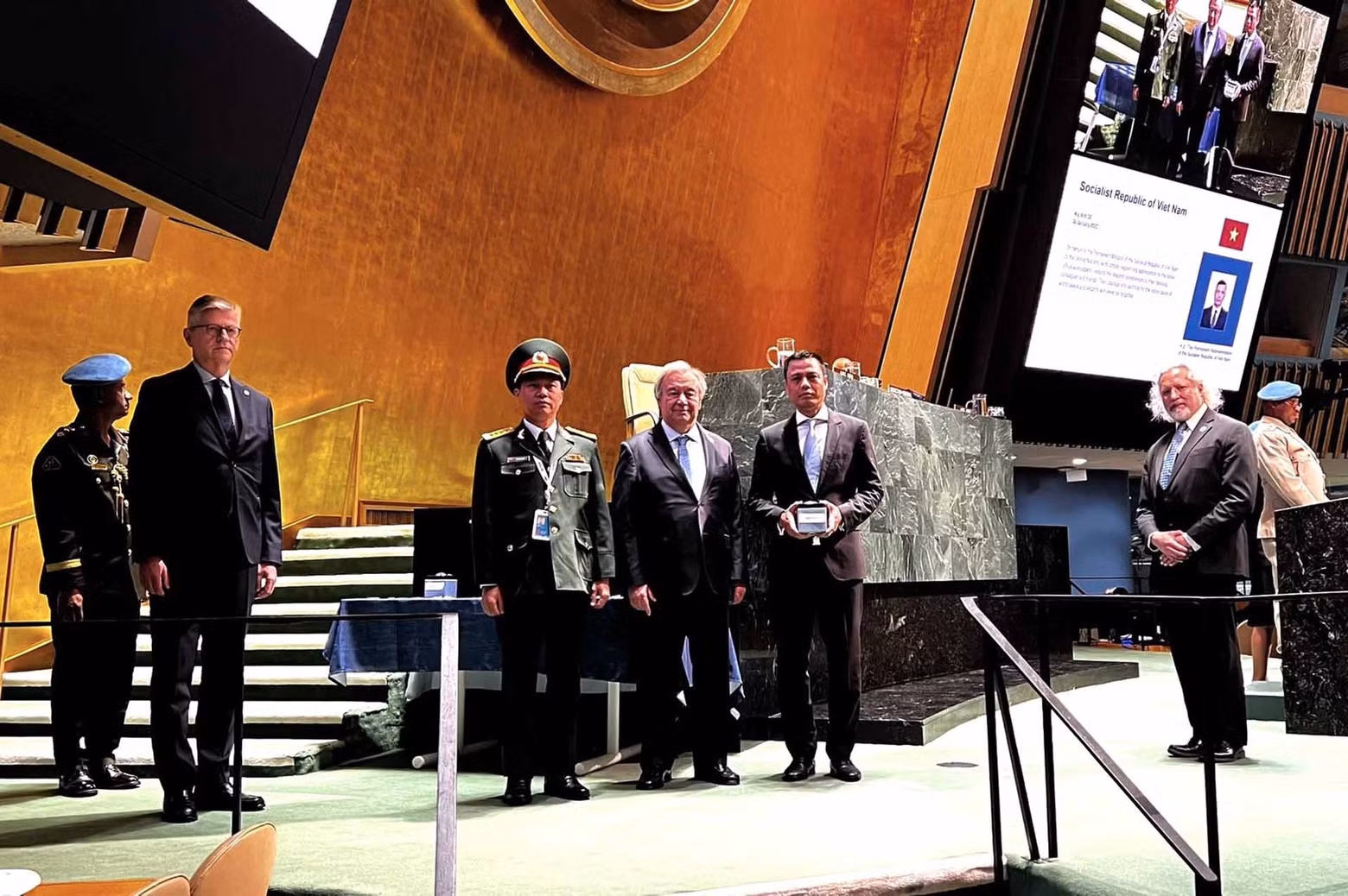 Vietnam mission marks 75th anniversary of UN Peacekeeping ảnh 1