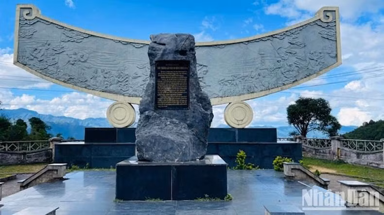 The historical site where the Khau Pha guerrilla team was established. (Photo: Thanh Son) The historical site where the Khau Pha guerrilla team was established. (Photo: Thanh Son)