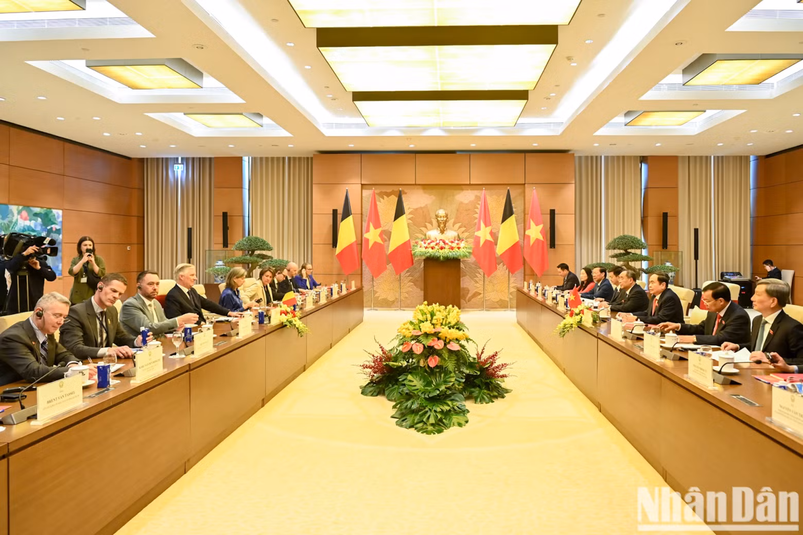 An overview of the meeting.