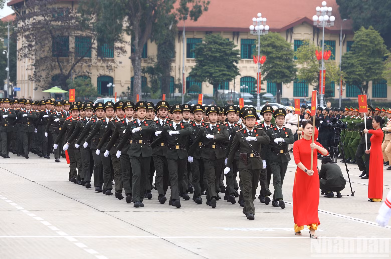 The parade of the Guard High Command The parade of the Guard High Command