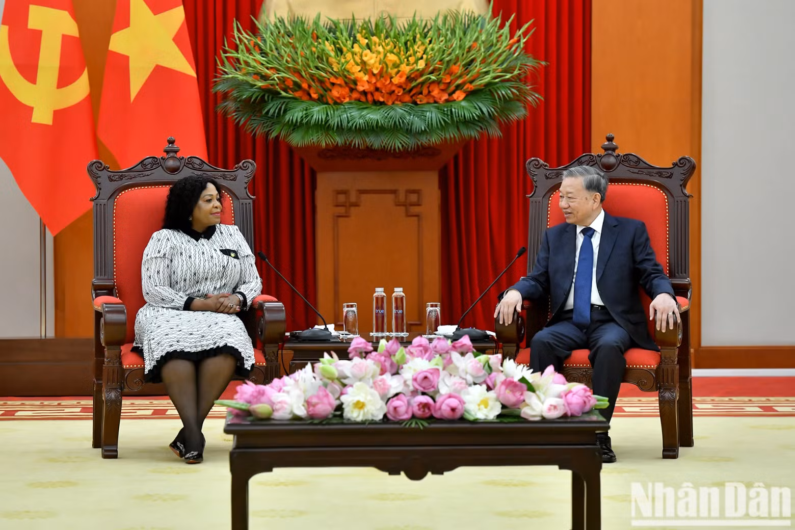 General Secretary To Lam receives First Deputy Secretary General of South Africa’s African National Congress Nomvula Mokonyane.