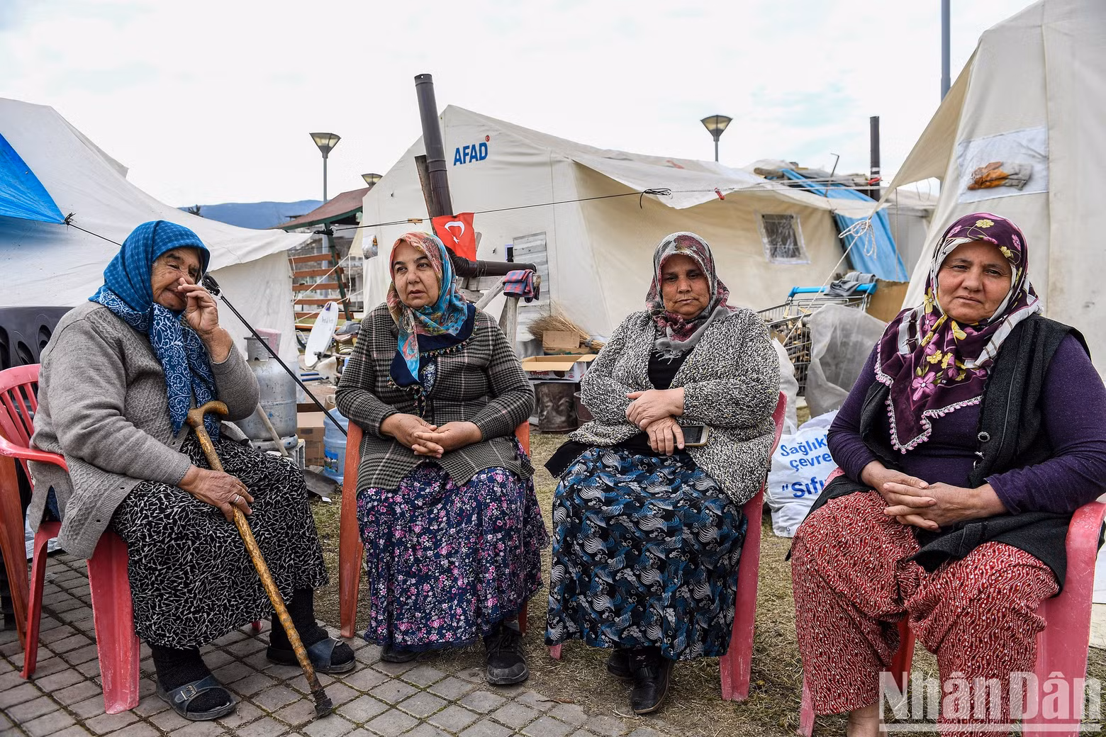 At the end of the afternoon, the elderly women would sit together and talk about past stories.