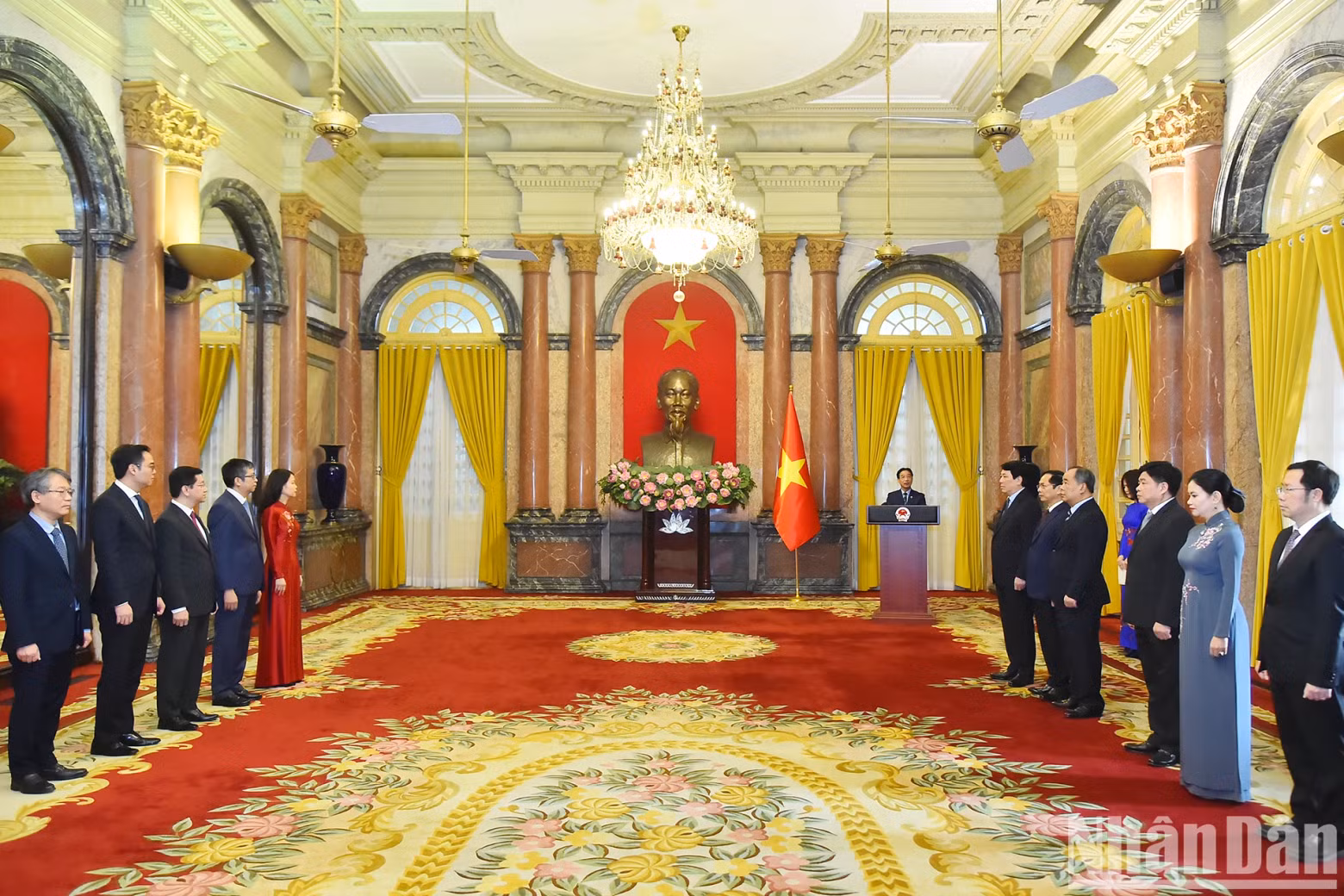 A view of the ceremony at the Presidential Palace.