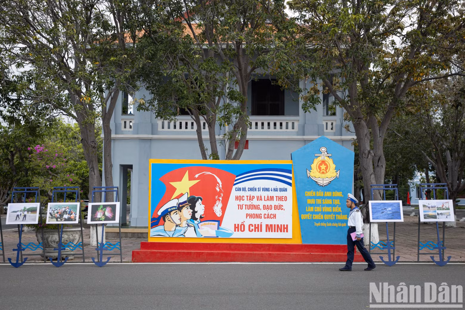 Through the exhibition, officers, soldiers, and the public further strengthen their confidence and pride in the nation’s glorious traditions. Through the exhibition, officers, soldiers, and the public further strengthen their confidence and pride in the nation’s glorious traditions.