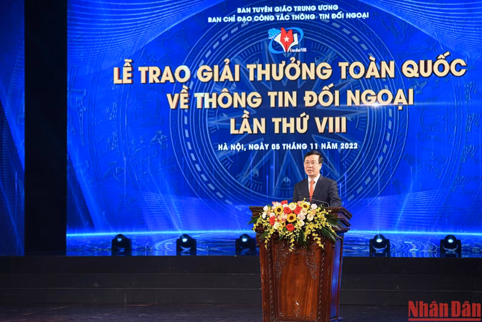 In his speech, Politburo member, Permanent member of the Party Central Committee's Secretariat Vo Van Thuong highly appreciated the efforts of the organising board and congratulated the award winners.
