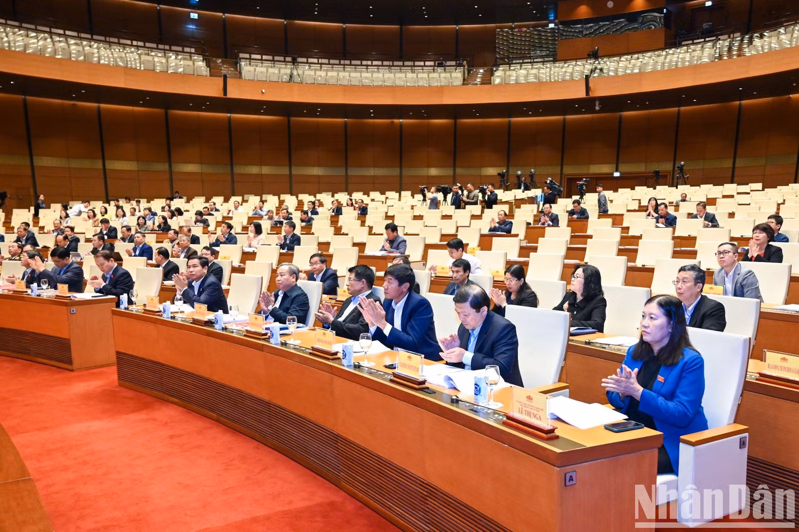 Members of the NA Standing Committee and other delegates attend the conference.