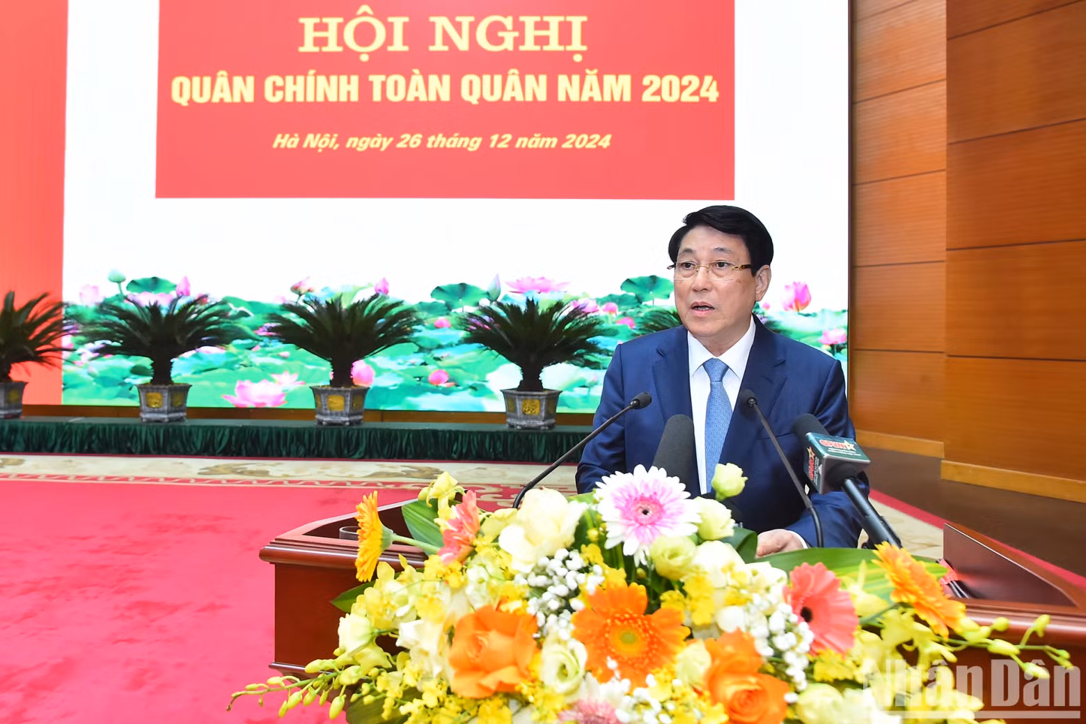 President Luong Cuong delivers a speech at the 2024 National Military-Political Conference.