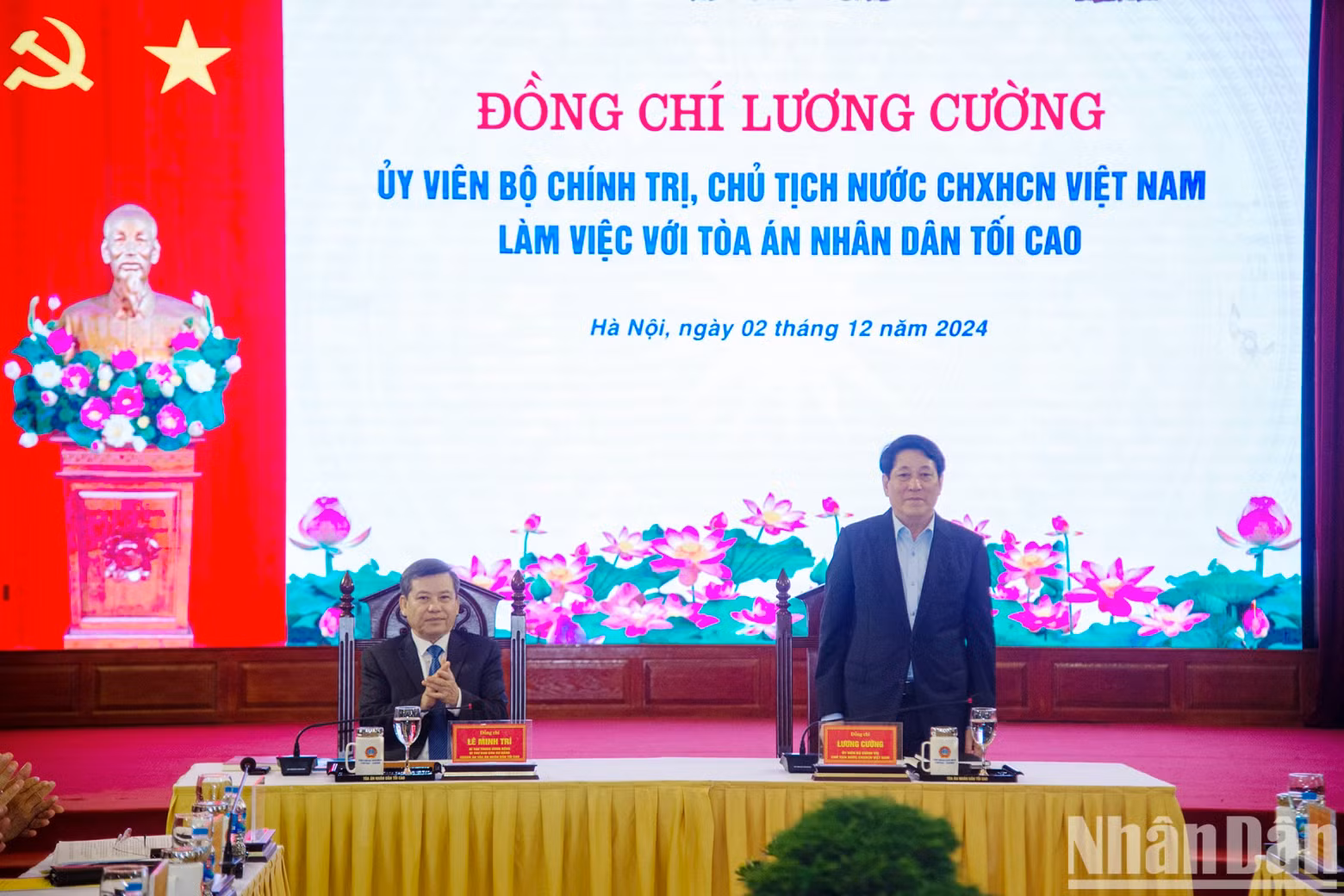 President Luong Cuong at the working session.