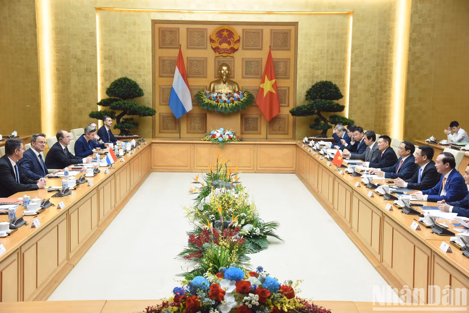 An overview of the talks.