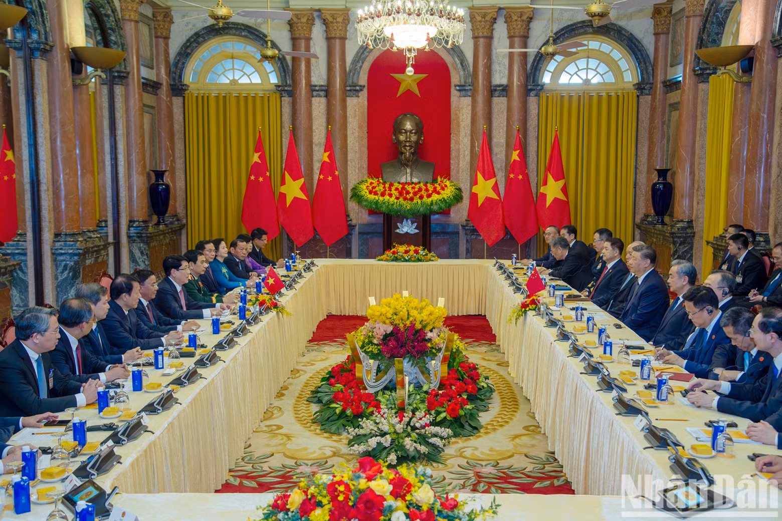 An overview of the talks (Photo: NDO)