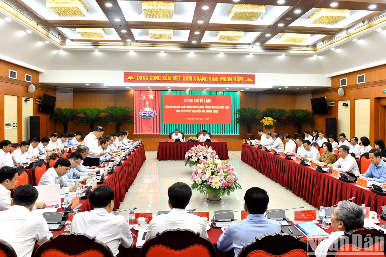 In Pictures: Party chief works with Party Central Committee’s Inspection Commission ảnh 5