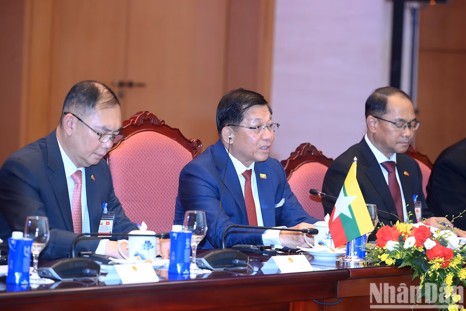 Myanmar President Min Aung Hlaing speaks at the talks.