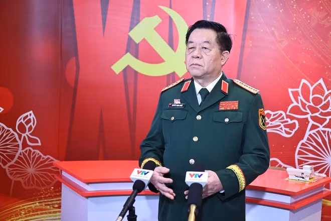 General Nguyen Trong Nghia talks to the media on January 20. (Photo: VNA)
