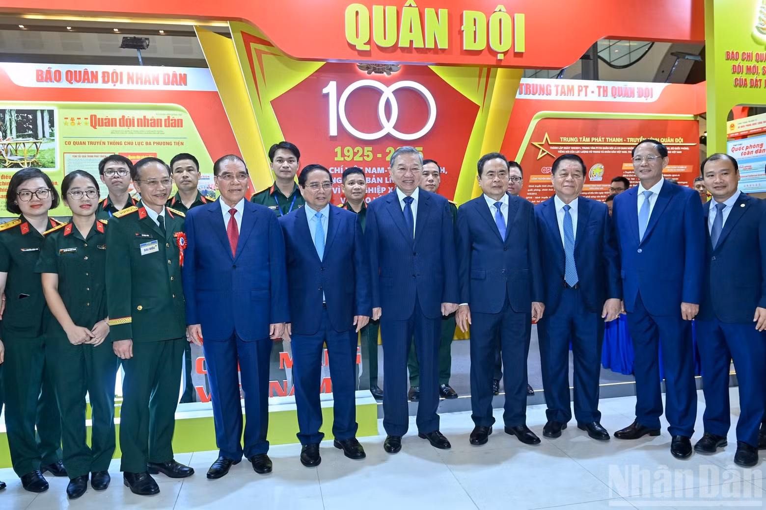 hoibao11.jpg
