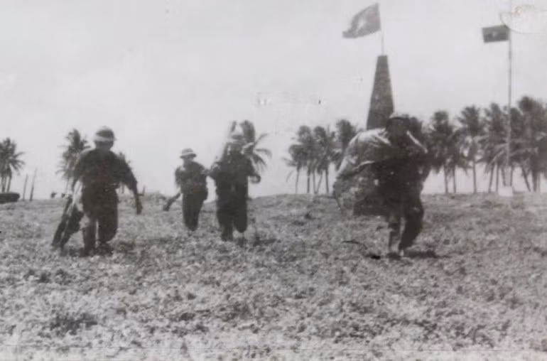 The forces participating in the struggle for the liberation of Truong Sa in 1975.