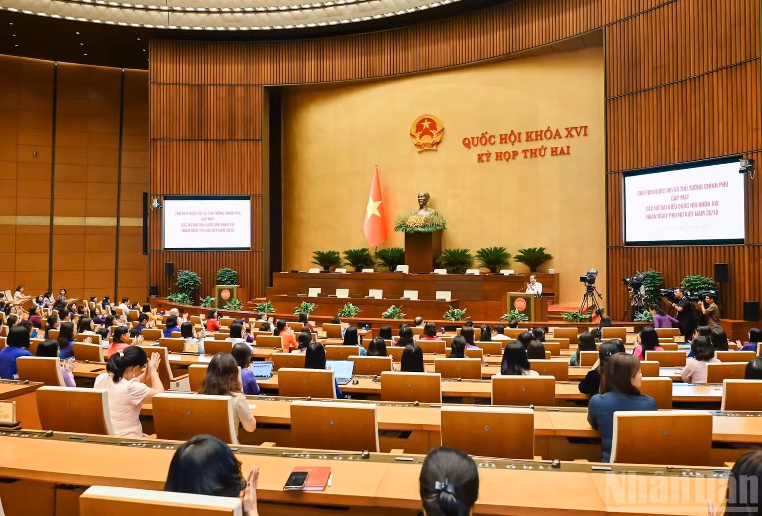 bnd-1479.jpg