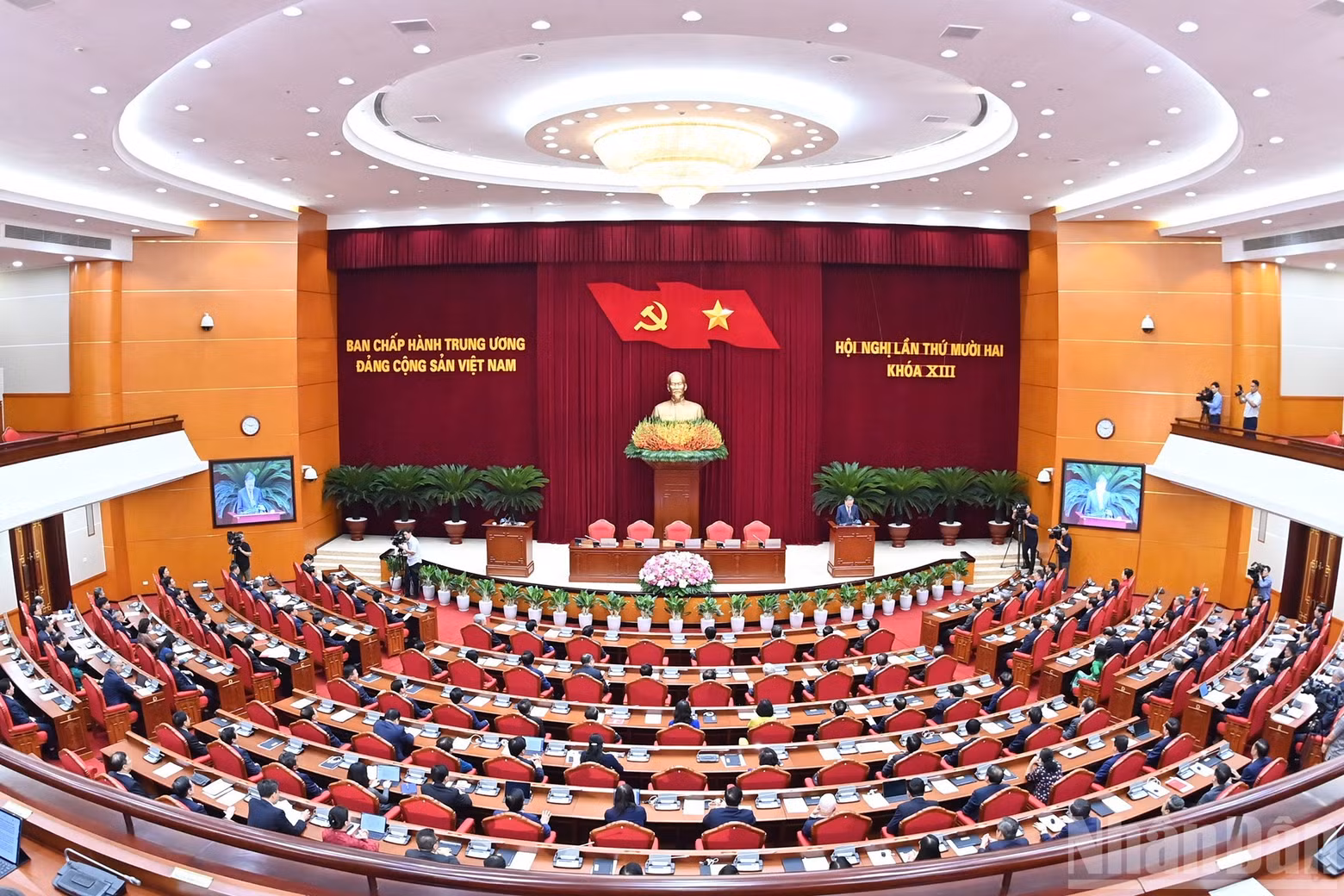 a4-bnd-4941.jpg