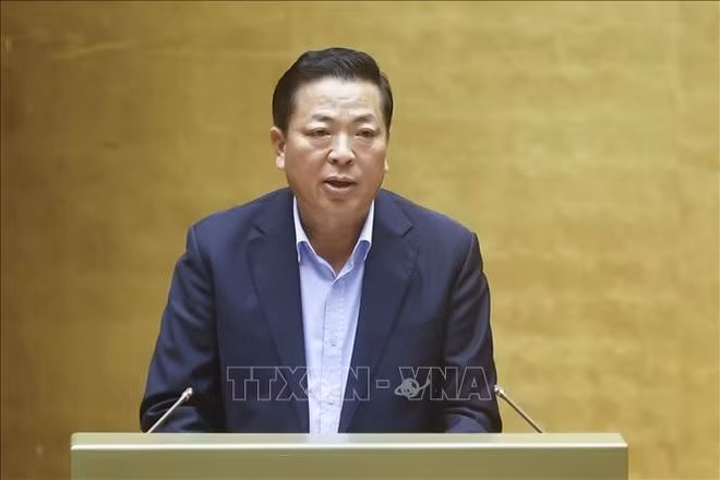 Minister of Construction Tran Hong Minh (Photo: VNA)