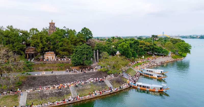 Thien Mu Pagoda, one of Hue’s distinctive cultural tourism attractions. (Photo: Le Dinh Hoang)