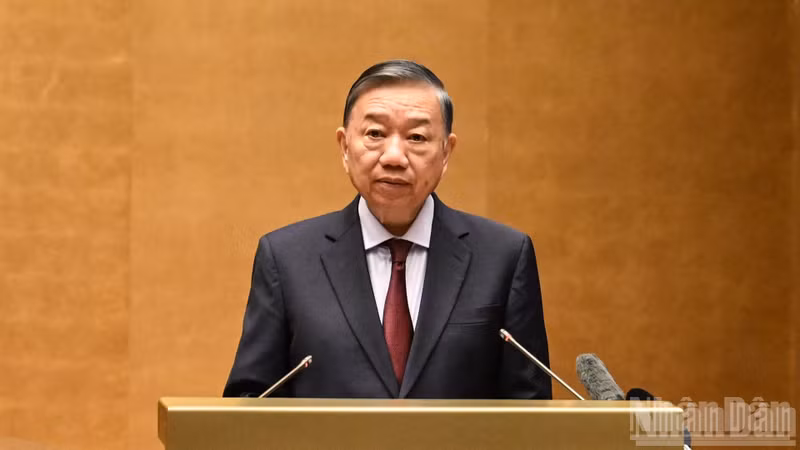 Party General Secretary and State President To Lam speaks at the national teleconference held in Hanoi on July 29 to study, disseminate and implement the resolutions adopted at the Party Central Committee’s recent third meeting. (Photo: NDO)