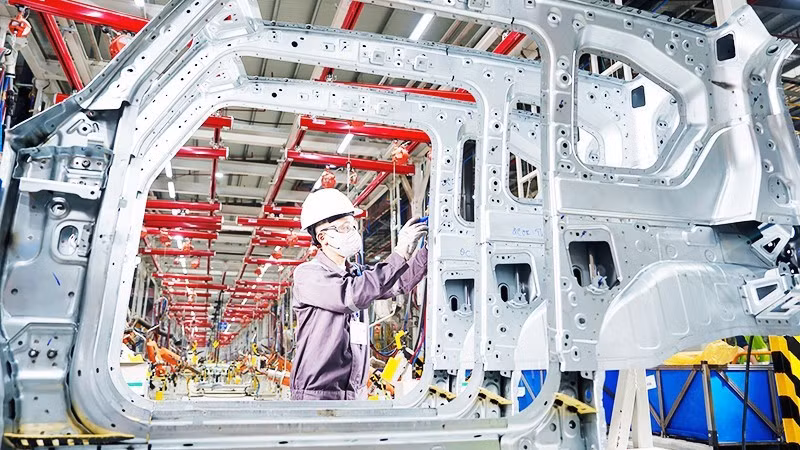 The processing and manufacturing industry maintains solid growth in the first quarter of 2026.