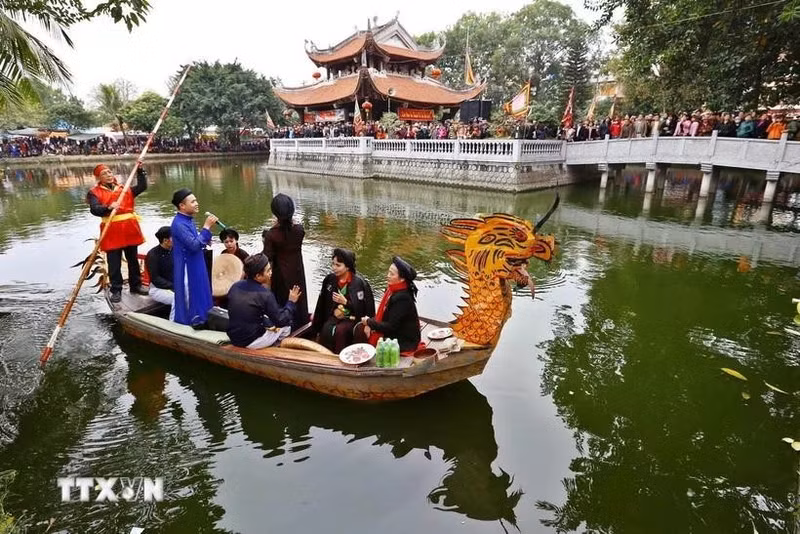 A performance of Quan ho folk songs (Photo: VNA)