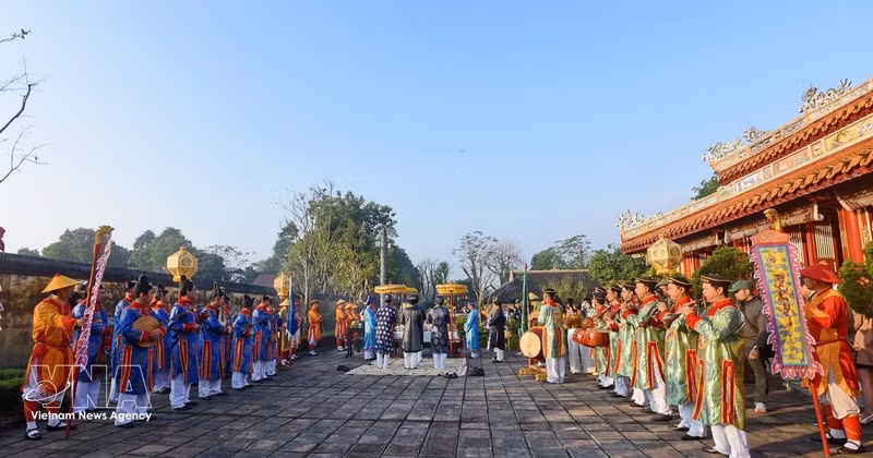 Activities within the Visit Viet Nam Year – Hue 2025 attract a large number of visitors (Photo: VNA)