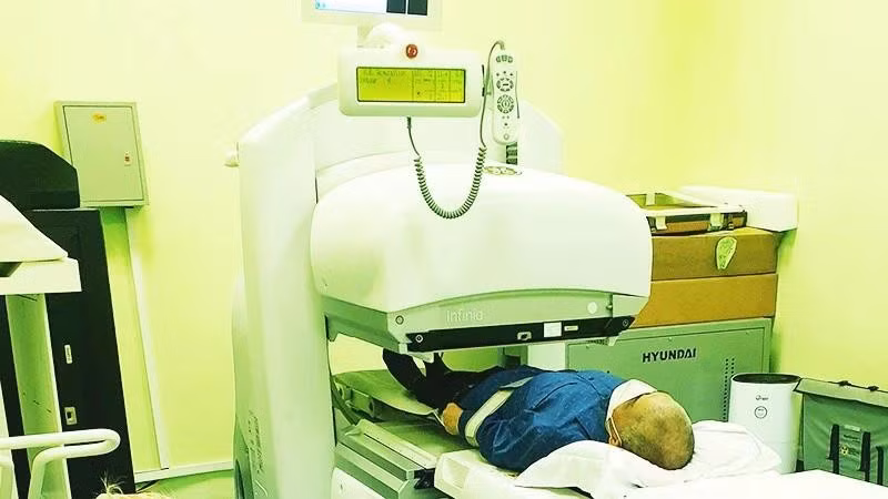 Diagnostic imaging at K Hospital. Photo: NAM NGUYEN