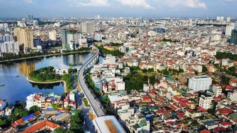 Ha Noi is implementing ambitious urban planning and infrastructure development projects. (Photo: PV)