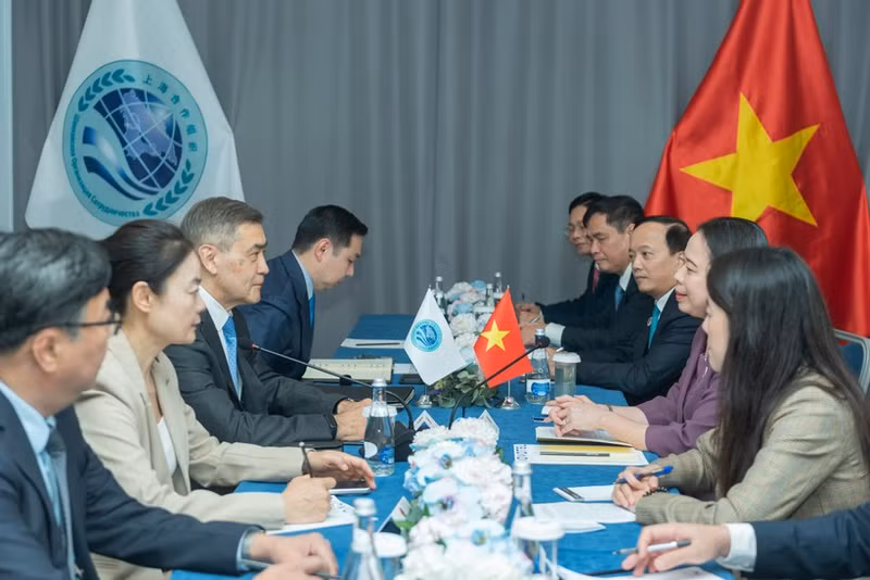 An overview of the meeting between Vice President Vo Thi Anh Xuan and Secretary-General of the Shanghai Cooperation Organisation Nurlan Yermekbayev in Bishkek, Kyrgyzstan, on August 31. (Photo courtesy of the Vietnamese Ministry of Foreign Affairs)