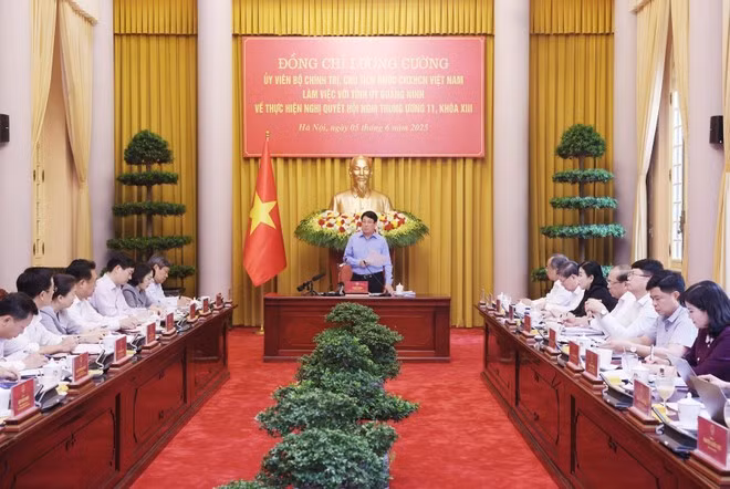 President Luong Cuong addresses the meeting. (Photo: VNA)