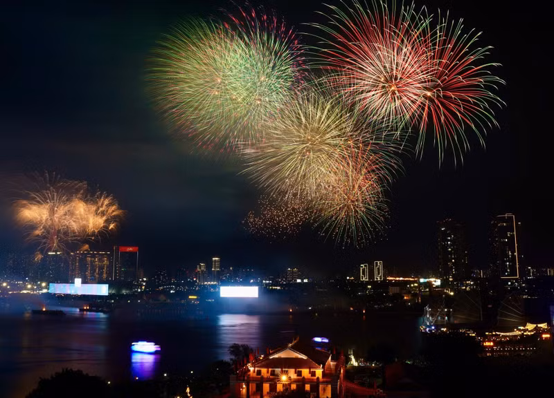 Ho Chi Minh City sets to host firework displays on National Reunification Day (Photo: VGP)
