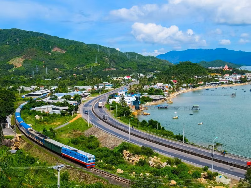 Viet Nam targets 35,000 skilled railway workers over next five years.