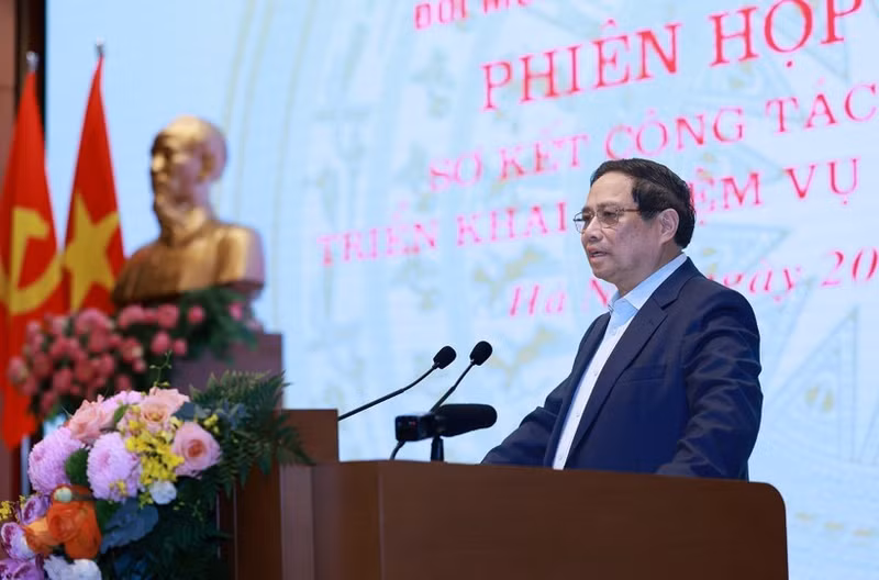 Prime Minister Pham Minh Chinh presides over the third meeting of the Government’s steering committee for science – technology development, innovation, digital transformation, and Project 06 in Ha Noi on July 20. (Photo: VNA)