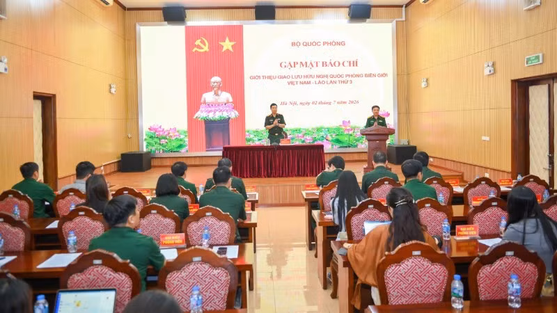 At the press briefing to introduce the third Viet Nam – Laos Border Defence Friendship Exchange. (Photo: NDO)