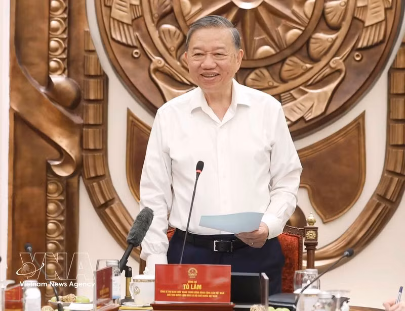 Party General Secretary and State President To Lam speaks at the working session with the Presidential Office on May 11, 2026. (Photo: VNA)