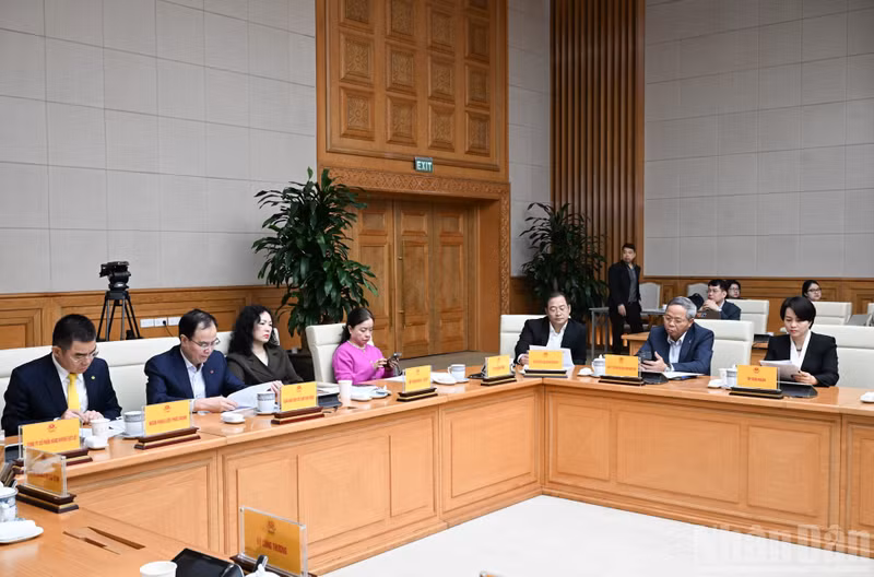 pmmeeting-4.jpg