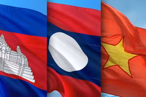 New impetus for cooperation between Viet Nam and Laos, Cambodia