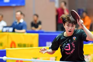 People's Public Security team’s athlete Tran Mai Ngoc wins the women's singles title. (Photo: THE DAI)