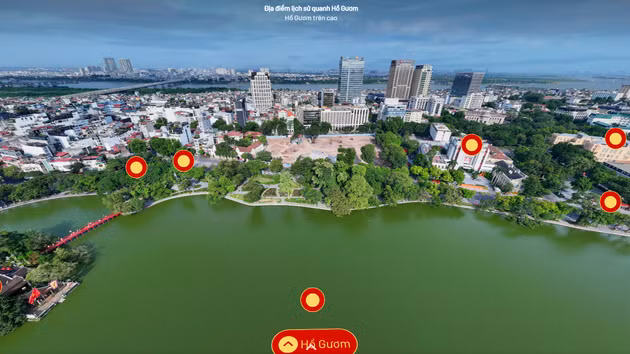[Photos] Exploring historical sites around Hoan Kiem Lake using VR360 technology