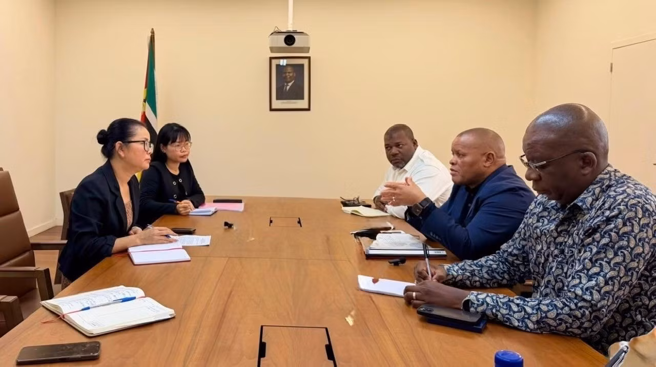 Overview of the meeting. (Photo: Courtesy of the Vietnamese Embassy in Mozambique)