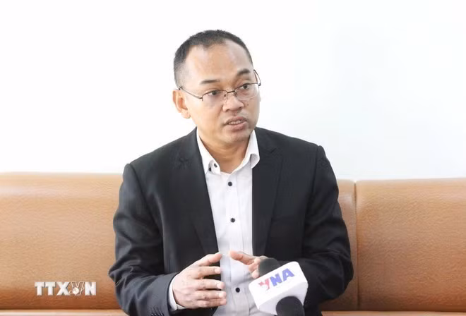 Dr. Seun Sam, a policy analyst at the Royal Academy of Cambodia (RAC) (Photo: VNA)