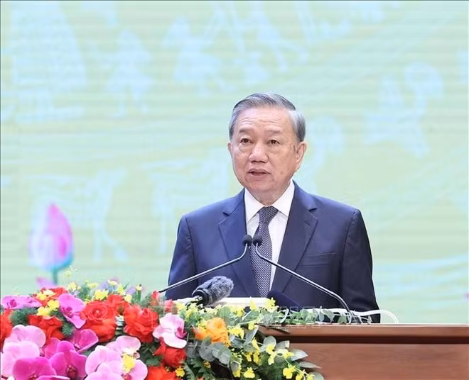 Party General Secretary To Lam speaks at the gathering. (Photo: VNA)