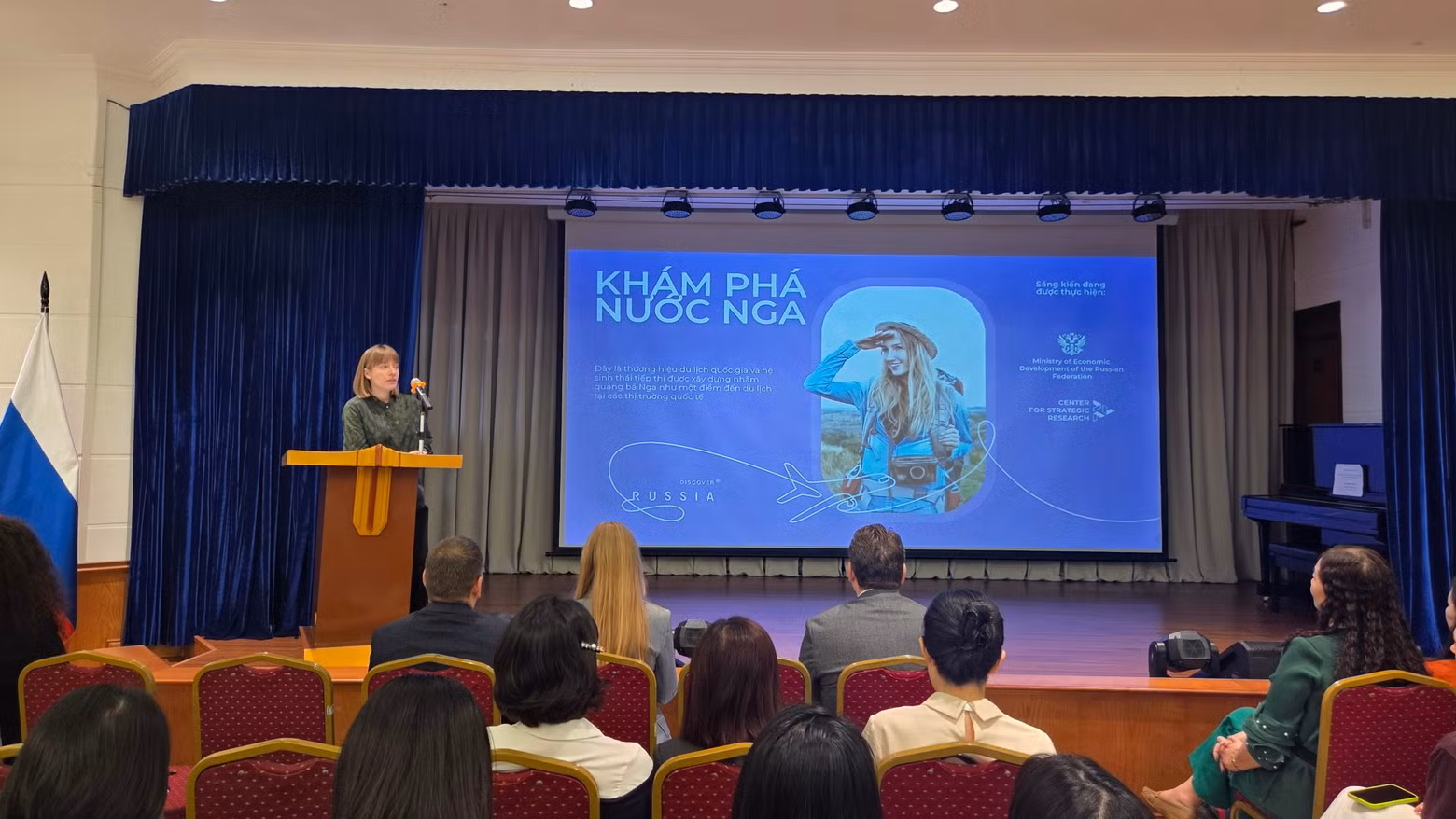 Daria Khakhalina, Director of the International Tourism Development Centre under the CSR, expresses her hope that Vietnamese partners will help identify promising areas for cooperation and make tourism products more attractive to Vietnamese visitors. (Photo: NGO HUONG)