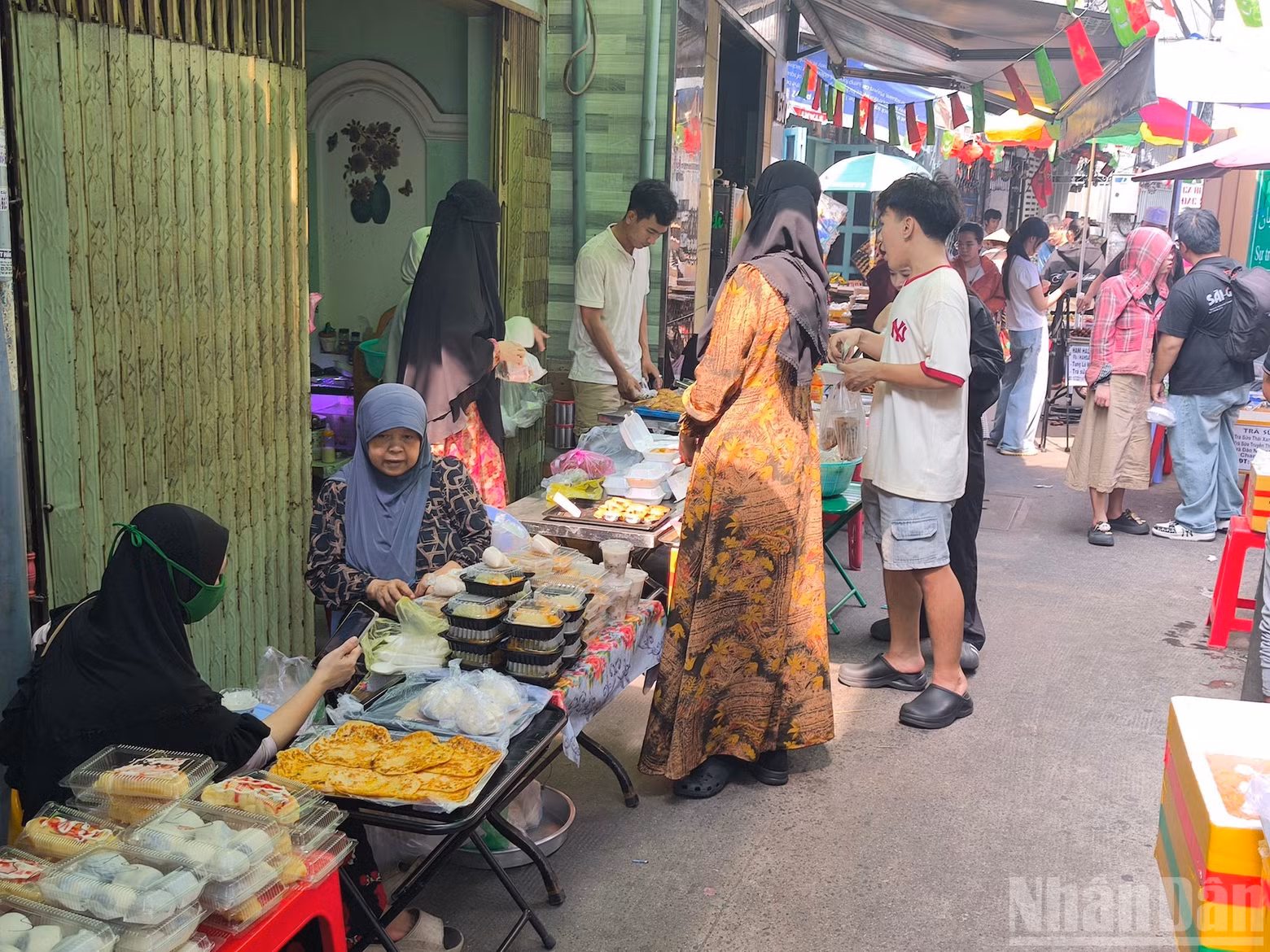 In the past, the market mainly catered to the Muslim community in Ho Chi Minh City.