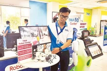 TMA Technology Group and Quang Trung Software City showcase their technology products.