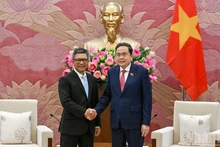 National Assembly Chairman Tran Thanh Man receives Indonesian Ambassador to Viet Nam Denny Abdi on October 30. (Photo: Thuy Nguyen)