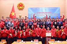 At the ceremony to honour and reward coaches and athletes who achieved outstanding results at SEA Games 33 in Ha Noi on January 7, 2025. (Photo: VNA) 